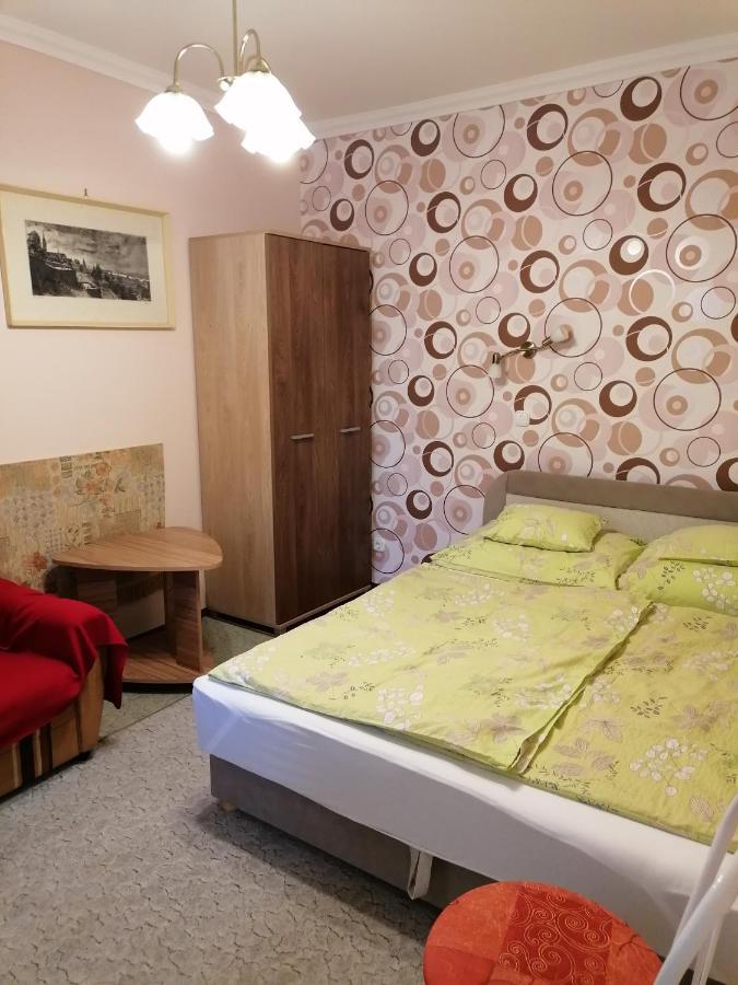 Kaktuszvirág Apartmanház Hajdúszoboszló Exterior foto